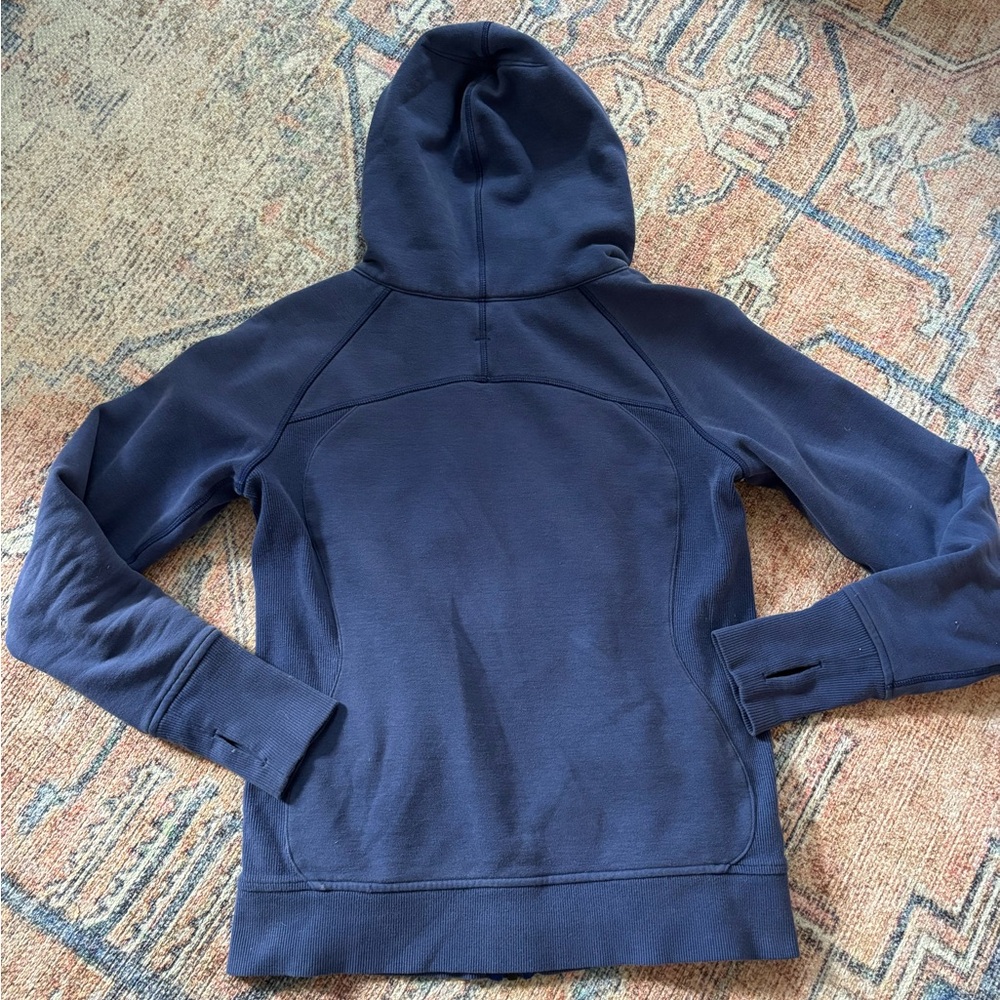 Lululemon Scuba Zip-Up Hoodie - Picture 6 of 7